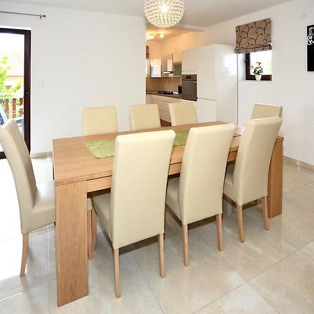 Apartment Ante บาร์บินเย ภายนอก รูปภาพ