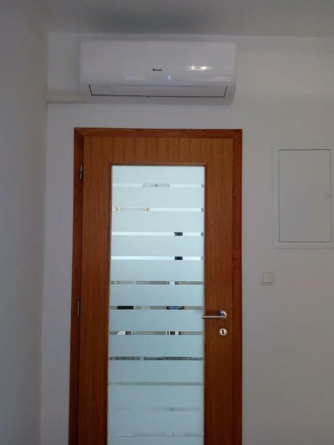 Apartment Ante บาร์บินเย ภายนอก รูปภาพ